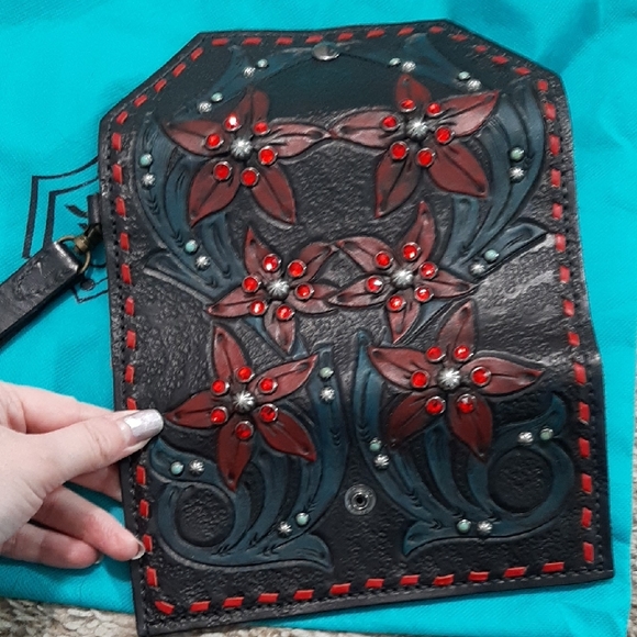 Heritage Brand Black and Red Floral Mini - Picture 2 of 11